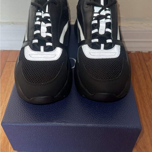 Men's Black and White Sneakers - Picture 1 of 8